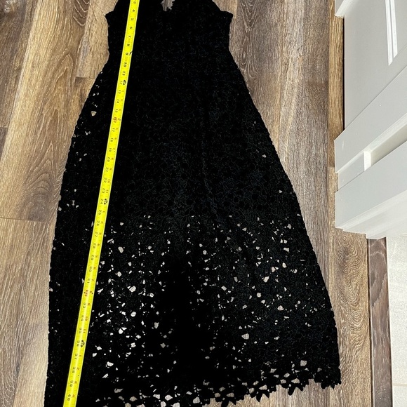 ASTR The Label Kenna Lace MIDI Dress - Picture 7 of 10